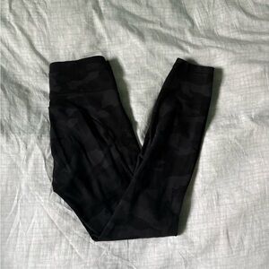 Lululemon Invigorate Leggings size 4